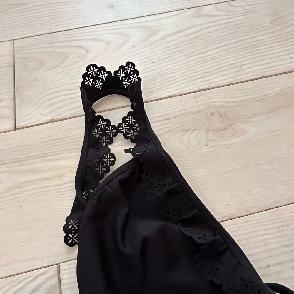 Black Ruffle Bikini Top - Picture 2 of 4
